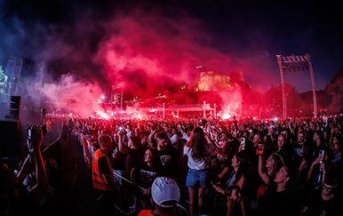 Pogledajte prizore s Thompsonovog koncerta u Imotskom