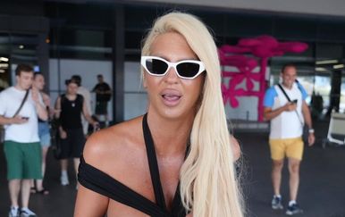 Jelena Karleuša oglasila se oko nastupa u Vodicama