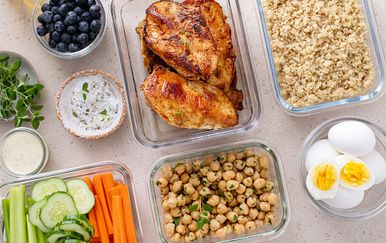 Studija sugerira da previše proteina ne koristi osobama koje se malo kreću