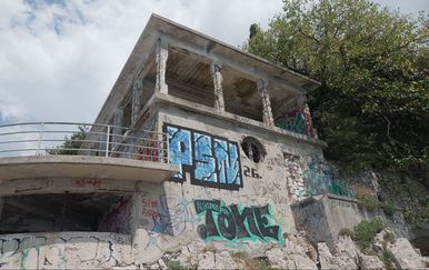 Rijeka: Napušteni objekti i stijene postaju opasna mjesta za skakanje u more