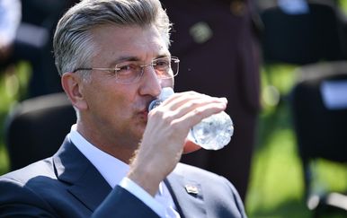 ANKETA: Biste li pili vodu iz Gospića nakon nalaza o tonama otpada?