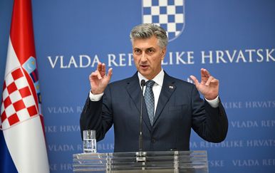 Plenkoviću, a gdje je druga cijev tunela Učka?