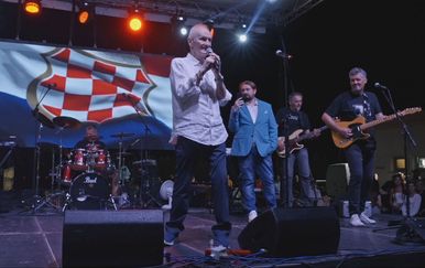 Održane su još jedne Blatničke note dobrote, Mate Bulić je ponovno nadmašio samog sebe!