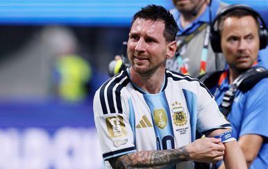 Lionel Messi objavio potresno pismo nakon smrti oca: "Ne znam kako nastaviti dalje"