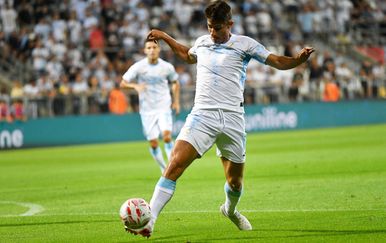 UŽIVO ILVES - RIJEKA: Momčad s Kvarnera na umjetnoj travi brani minimalnu prednost