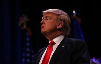 Trump planira proglasiti Hormuški tjesnac američkim teritorijem nakon poraza Irana