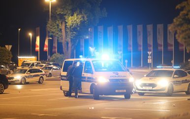 Pucnjava u šoping-centru u Zagrebu, oglasila se policija: "Razbojnici su bili na skuteru"