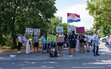 Građanska inicijativa "Gospić je naš dom": "Od danas ne sudjelujemo ni u kakvom političkom okupljanju"