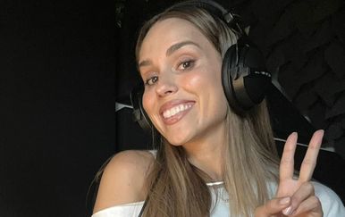 Kristalni planet: Objavljen spot za pjesmu ''Gdje ljubav čeka nas'' u izvedbi Franke