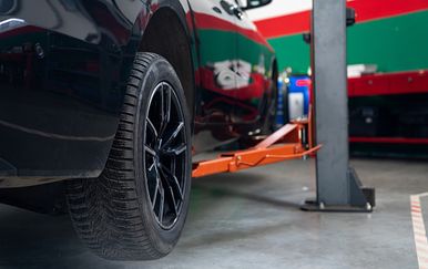 Sunja: Popravljao automobil i poginuo
