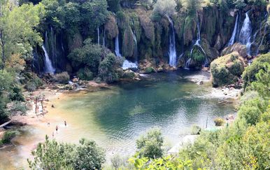 Hercegovačke Plitvice: Nestvarno lijepo kupalište za pravo ljetno osvježenje