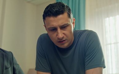 Daleki grad: Odlučio je ići protiv njezine riječi kako bi ju spasio