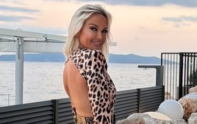 Maja Šuput zablistala u leopard izdanju, ali mali Bloom ukrao je show