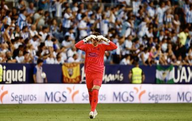 Veliki vratarski transfer: Hrvatski golman za respektabilan iznos ide u Emirate!