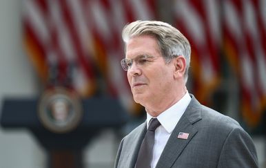 SAD pokreće "ekonomski Dan D" protiv Irana: Washington najavio dosad najžešću financijsku ofenzivu