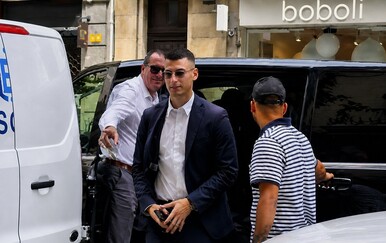 Livakovića snimili u centru Barcelone: Pogledajte s kim je otišao na ručak