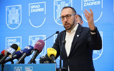Radovi na sve strane, grad u kolapsu: Tomašević pred novinarima prvi put nakon ljetne stanke