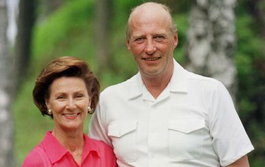 Ljubavna priča norveškog kralja Haralda V. i kraljice Sonje