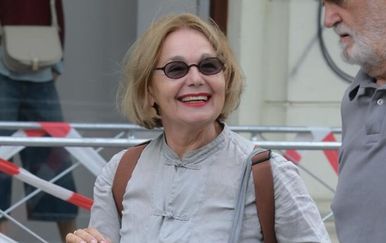 Nakon velike životne odluke ponovno je na zagrebačkoj špici! Vitomira Lončar privukla pažnju u ležernom izdanju