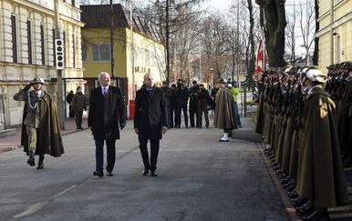 Antonio Macierewicz i Damir Krstičević (Foto: MORH)