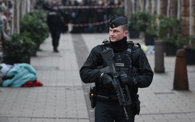 Policija u Strasbourgu (Foto: AFP)