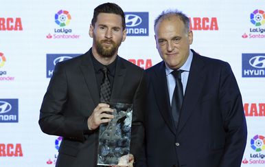 Lionel Messi i Javier Tebas (Foto: AFP)