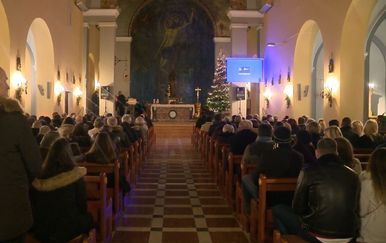 Misa na Božić (Foto: Dnevnik.hr)