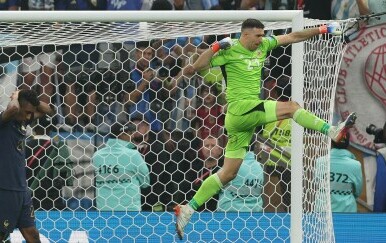 Kingsley Coman i Emiliano Martinez