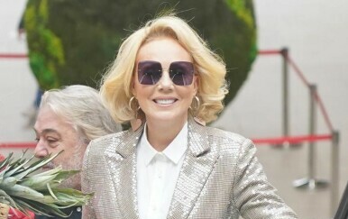 Lepa Brena i suprug - 2