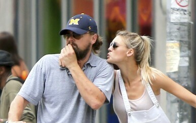 Kelly Rohrbach i Leonardo DiCaprio - 4