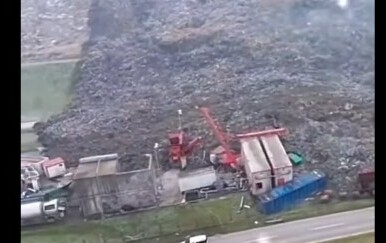 Odron otpada snimljen iz zraka