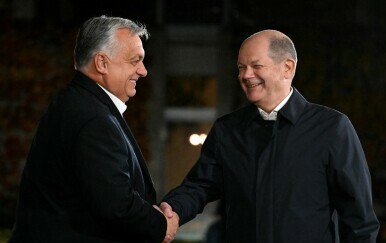 VIktor Orban i Olaf Scholz