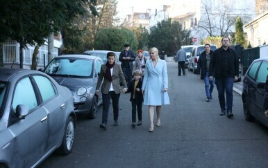 Ana Brnabić i Milica Đurić - 7