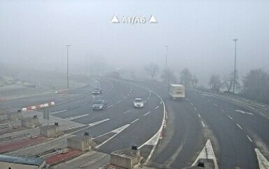 Magla smanjuje vidljivost na cestama