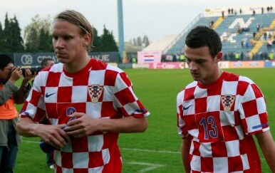 Ivan Tomečak (desno)