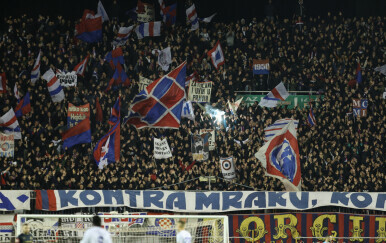 Torcida na derbiju Hajduka i Dinama