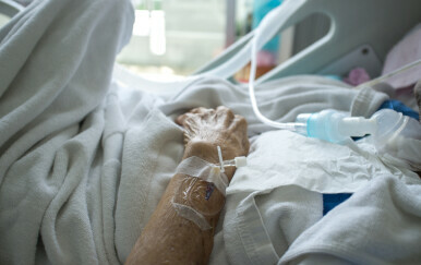 Istraživanje otkrilo povećan rizik od smrti kod pacijenata hospitaliziranih zbog COVID-a