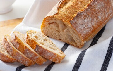 Neki od najjednostavnijih i najlakših recepata za savršeni domaći kruh
