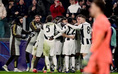 Juventus ponudio Gyökeresu golemu plaću