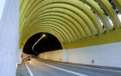 Prije predviđenog roka u promet pušten obnovljeni tunel Marjan - 5