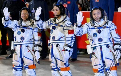 Kineski astronauti Cai Xuzhe, Song Lingdong i Wang Haoze