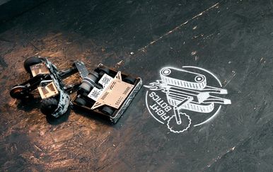 Ljubitelji borbi robota ponovno dolaze na svoje: Najavljen 4. zimski Fightbotics Arctic Steel turnir