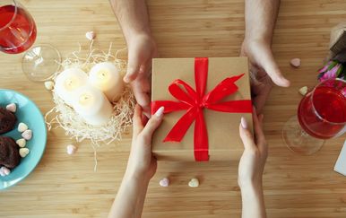 Što pokloniti dečku za Božić? 5 ideja za svaki budžet