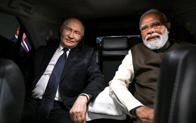 Putin u New Delhiju: Zašto Indija ne smije, a SAD smije kupovati rusko gorivo?