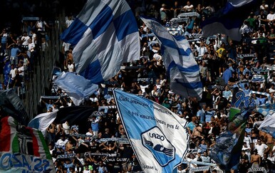 Dok su Modrić i suigrači tugovali, na tribini rivala se pojavio "uljez": Pogledajte video