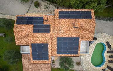 Sigurna investicija: Ugradite fotonaponsku elektranu i zaradite 25.000 eura u sljedećih 25 godina