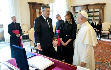Ana Maslać Plenković u crnom izdanju kod Pape Lava XIV