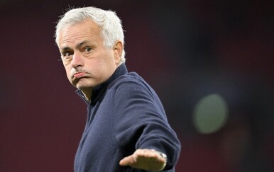 Jose Mourinho dao priliku Franji Ivanoviću u velikom okršaju, ali dobio je mrvice na terenu