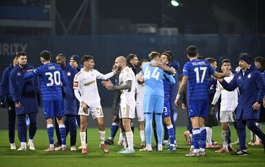 VIDEO Zaboravljeni dinamovac ušao u derbiju pa se sukobio s klupom Hajduka