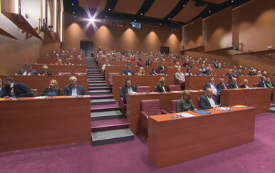 Sabor: Zastupnici u 2025. mimo plaća potrošili 1,3 milijuna eura